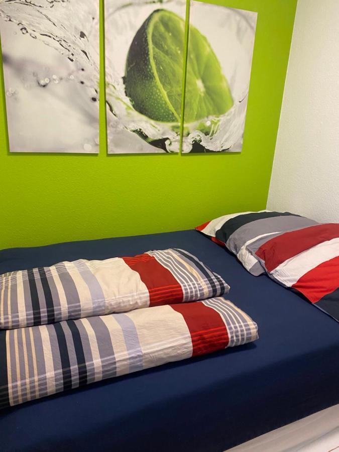 Zwei Zimmer Appartment mit Balkon und Stellplatz voll möbliert Trier Exterior foto